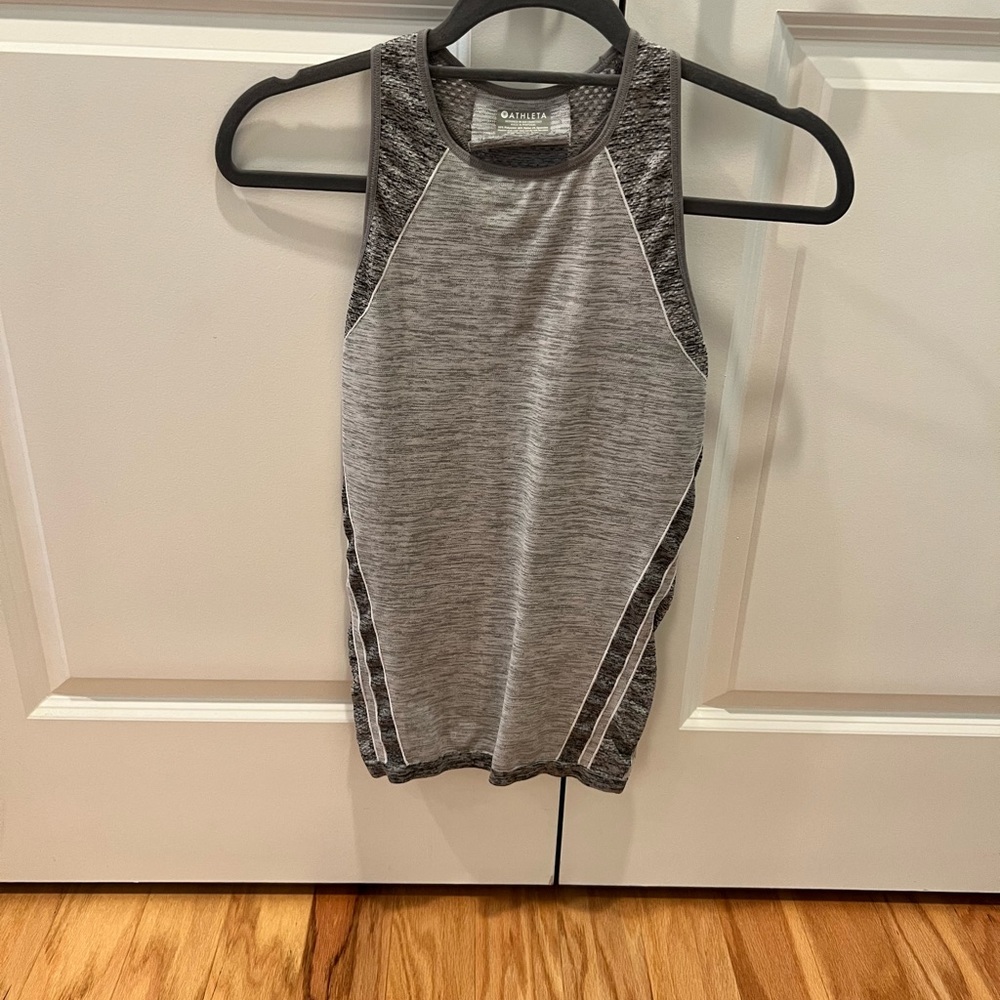 Athleta tank